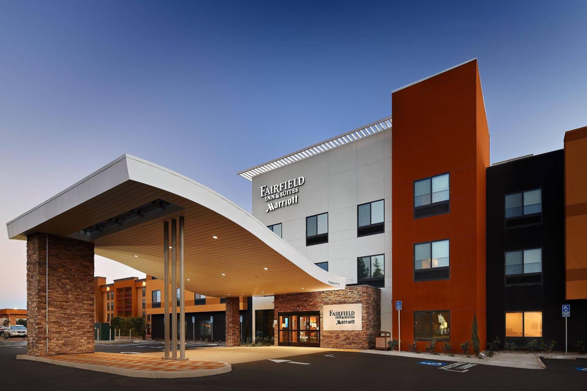 Fairfield Inn & Suites By Marriott Fresno Yosemite International Airport Exteriér fotografie